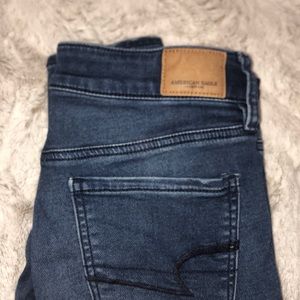 High wasted jeans